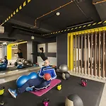 Novotel Centrum 4* بوزنان