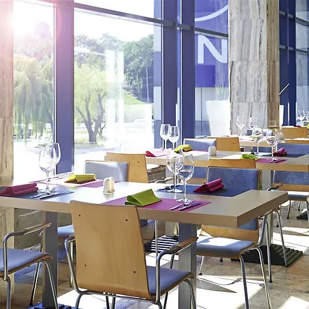 Otel Novotel Centrum 4*