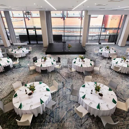 Отель Novotel Centrum