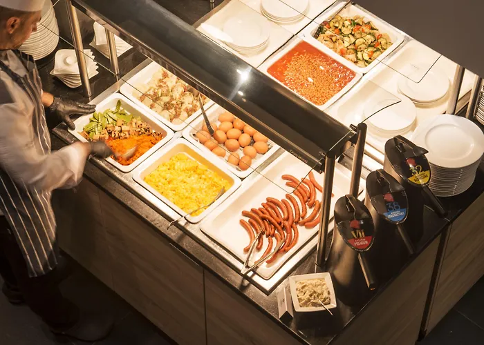 Novotel Centrum 4* Познань