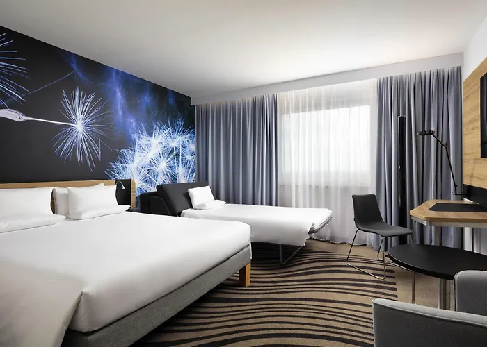 Отель Novotel Centrum