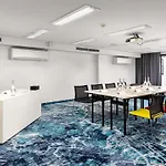 Novotel Centrum Hotel 4*