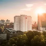 Novotel Centrum Hotel