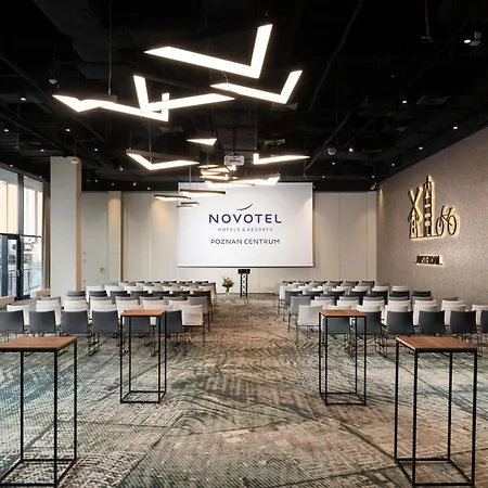 Novotel Centrum Hotell 4*