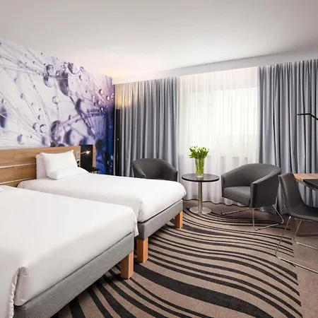 Hotell Novotel Centrum Poznań