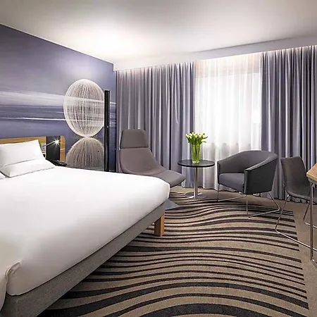 Novotel Centrum מלון 4*